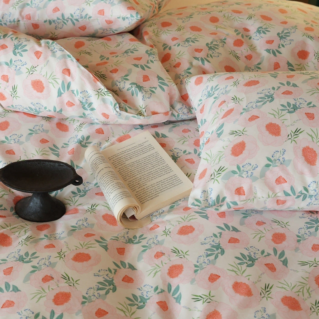 Petal Poppy Paradise Bedding Set