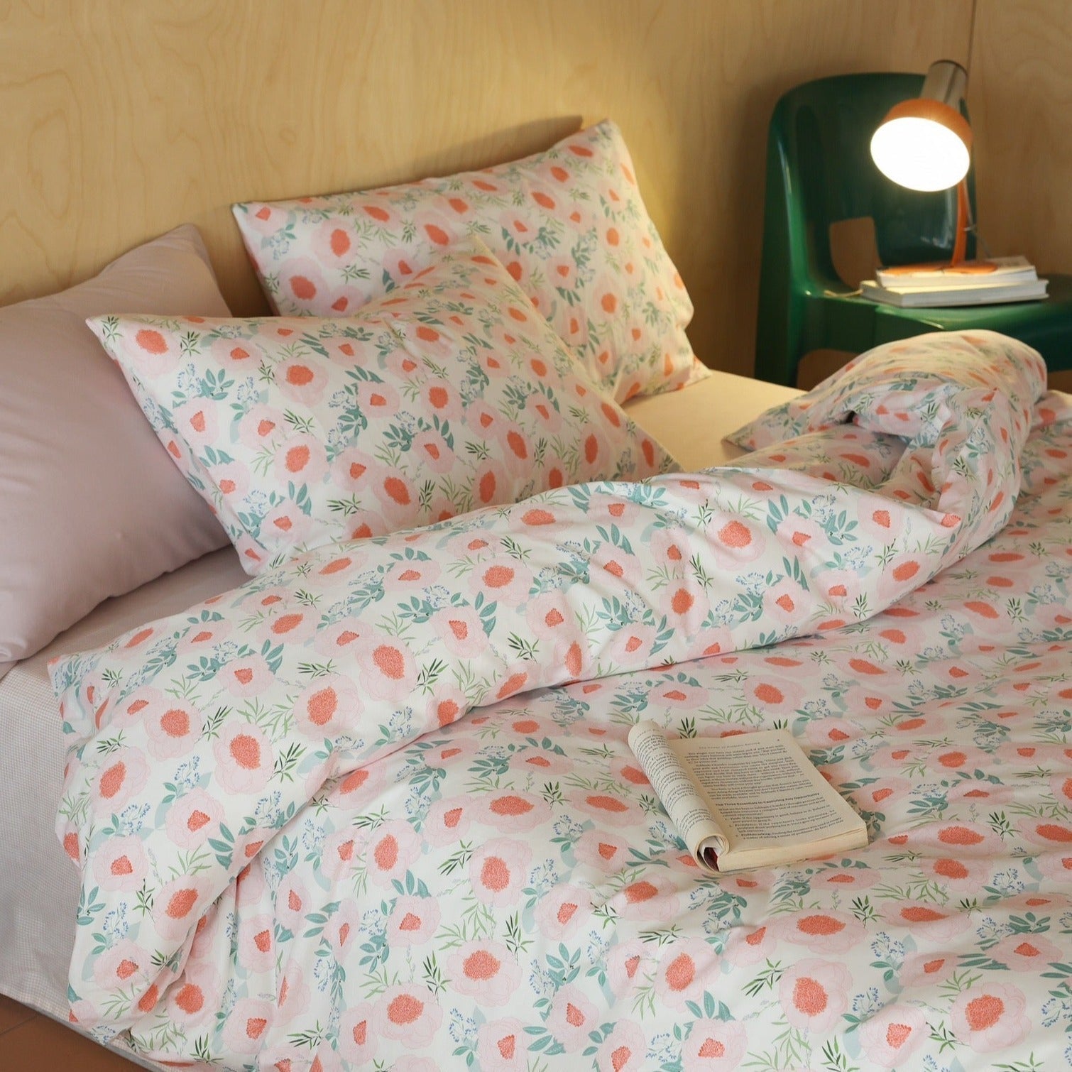 Petal Poppy Paradise Bedding Set