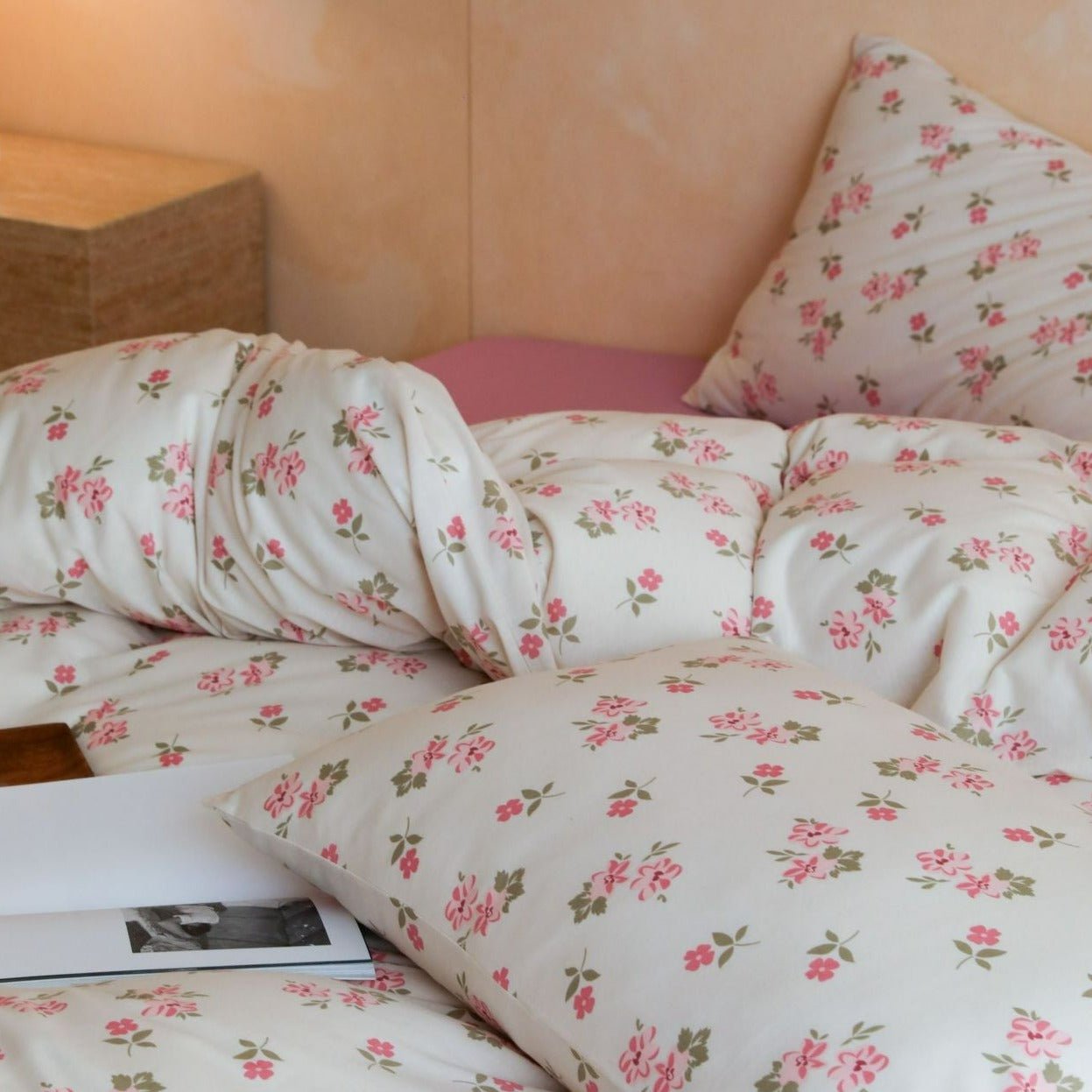 Pink Garden Bedding Set