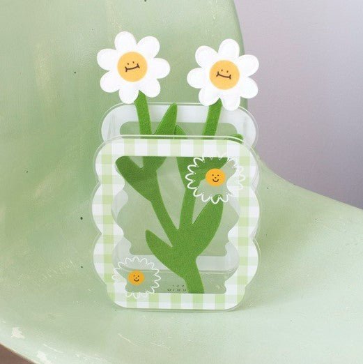Plaid Wavy Acrylic Vase
