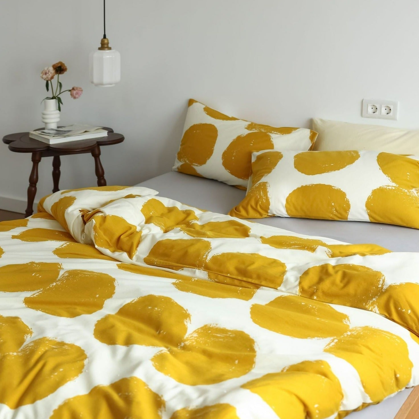 Polka Dots Plus Bedding Set