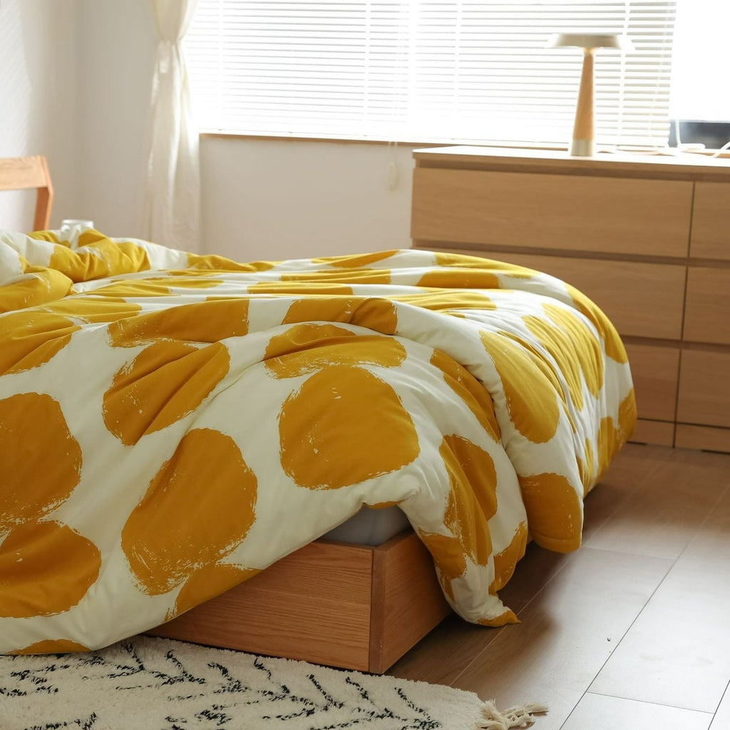 Polka Dots Plus Bedding Set