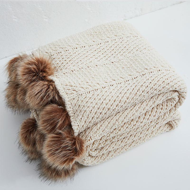 Pom Pom Fur Soft Blanket