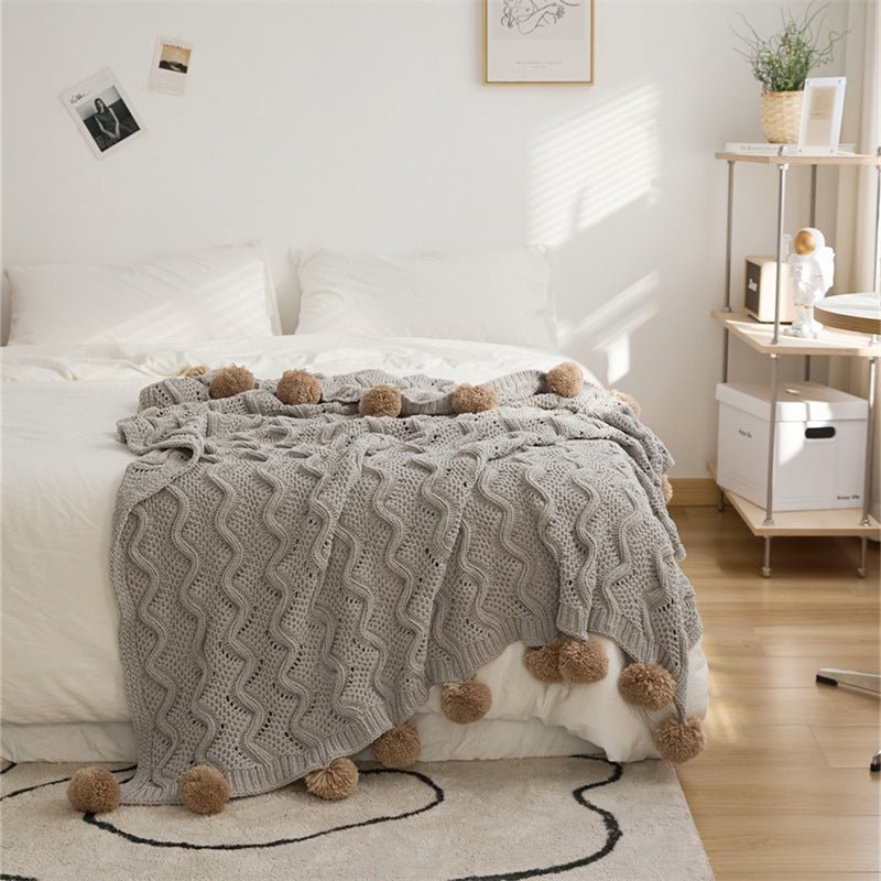 Pom Pom Weave Blanket