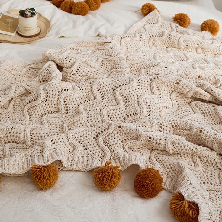Pom Pom Weave Blanket