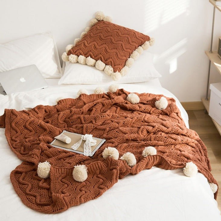 Pom Pom Weave Blanket