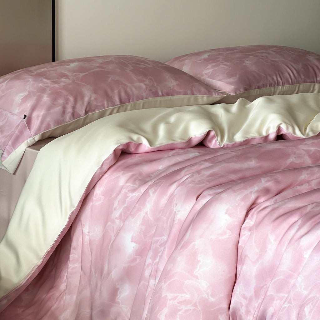 Pretty in Pink Bedding Set