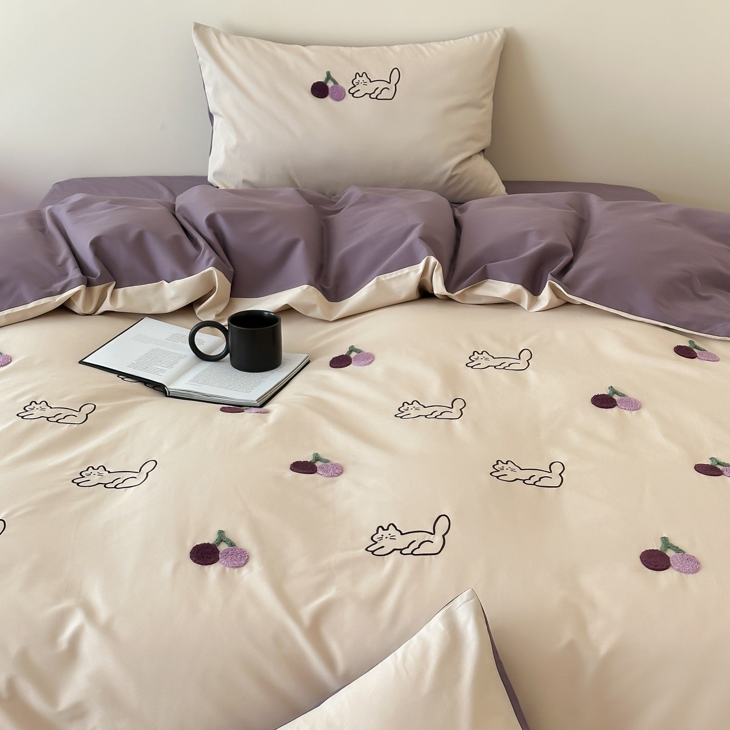 Purple Kitty Dreams Bedding Set