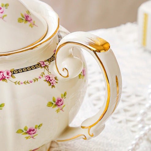 Regal Teacup & Pot