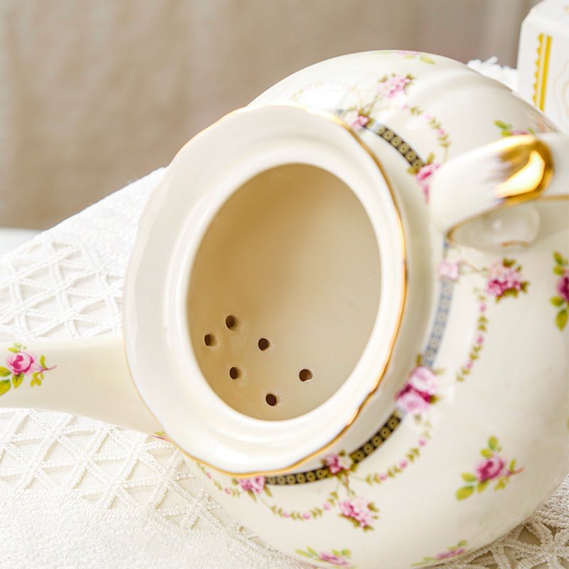 Regal Teacup & Pot