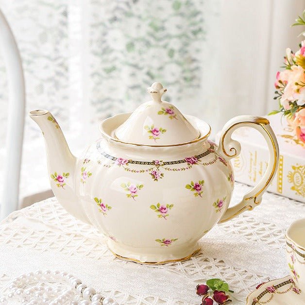 Regal Teacup & Pot