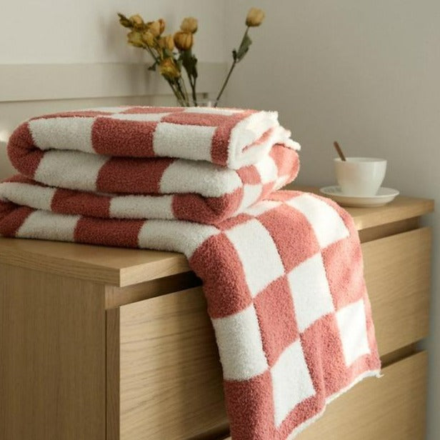 Retro Checkerboard Plus Soft Blanket