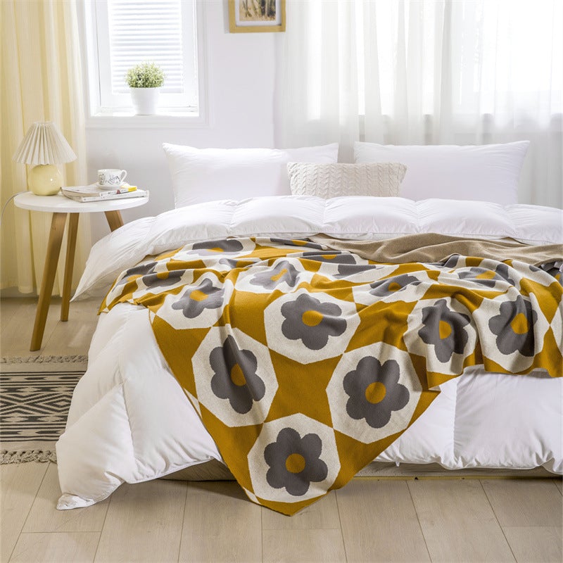 Retro Flower Blanket