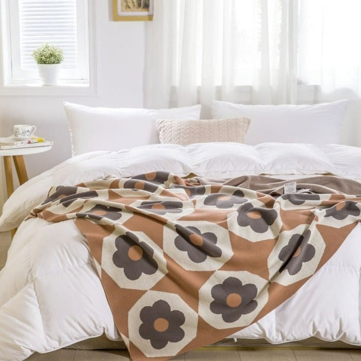 Retro Flower Blanket
