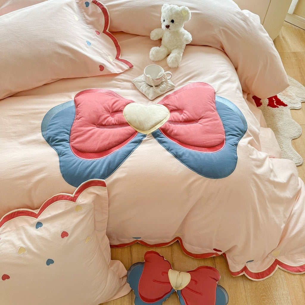 Ribbon Of The Heart Bedding Set