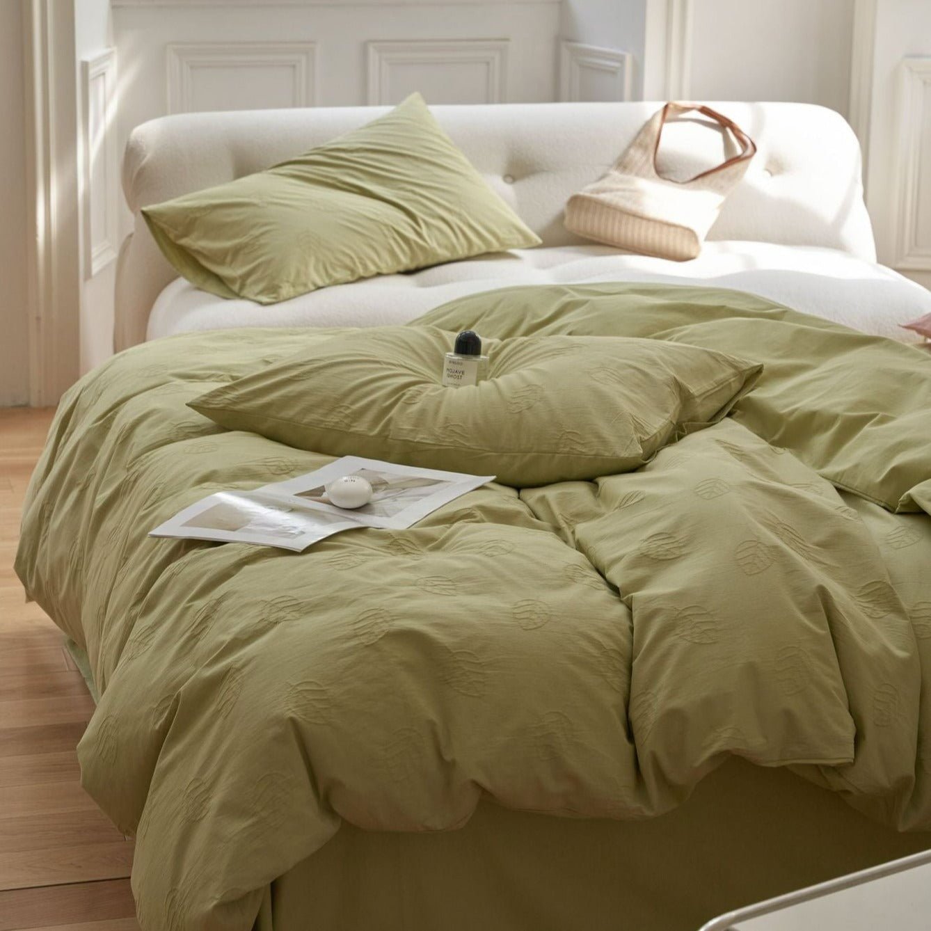 Rose Textured Bedding Set