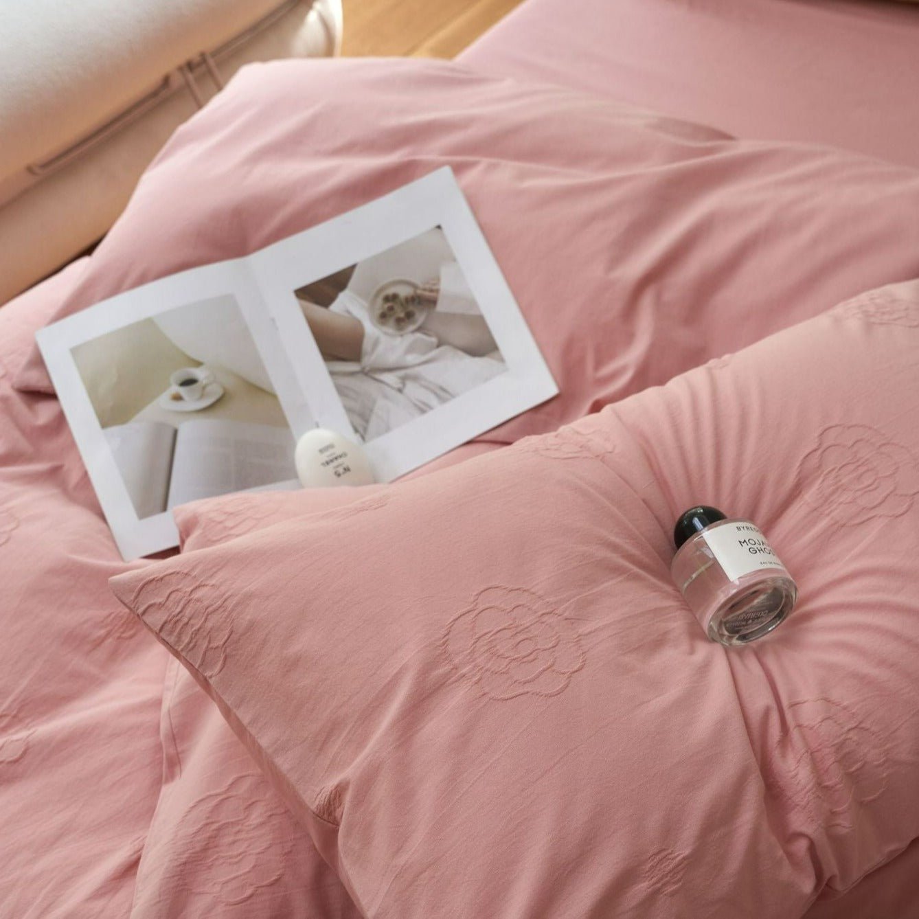 Rose Textured Bedding Set