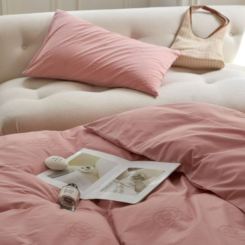 Rose Textured Bedding Set