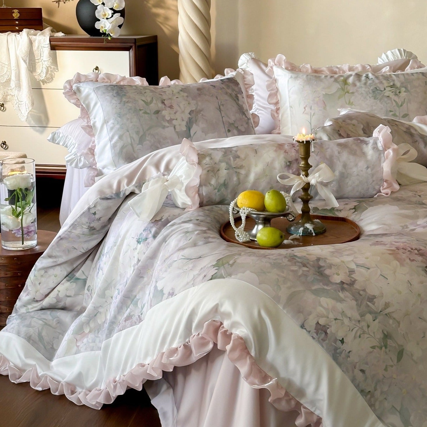 Royal Water flower Truffle Bedding Set