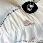 Silk Lily Bedding Set