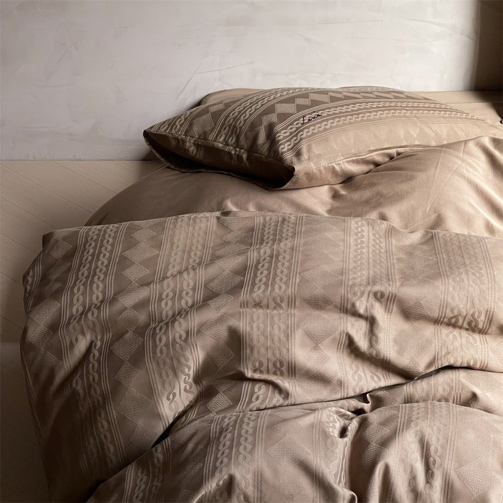 Sleek Modern Bedding Set