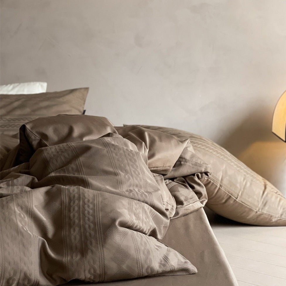 Sleek Modern Bedding Set