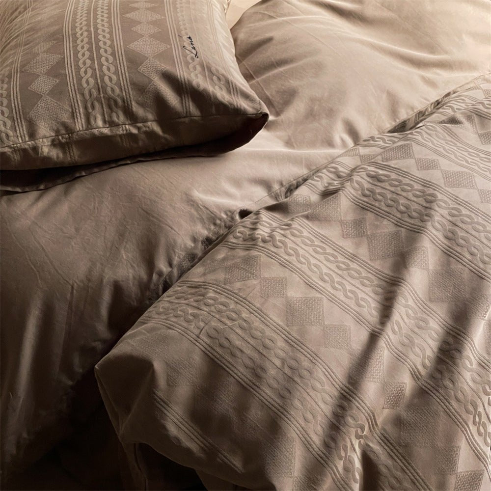 Sleek Modern Bedding Set