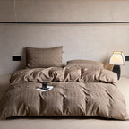 Sleek Modern Bedding Set