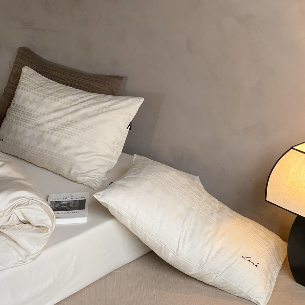 Sleek Modern Bedding Set