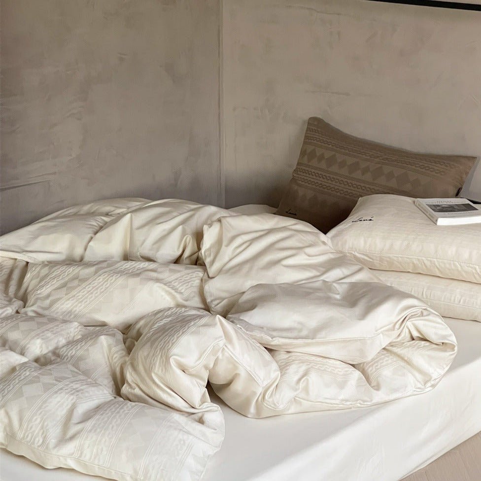 Sleek Modern Bedding Set