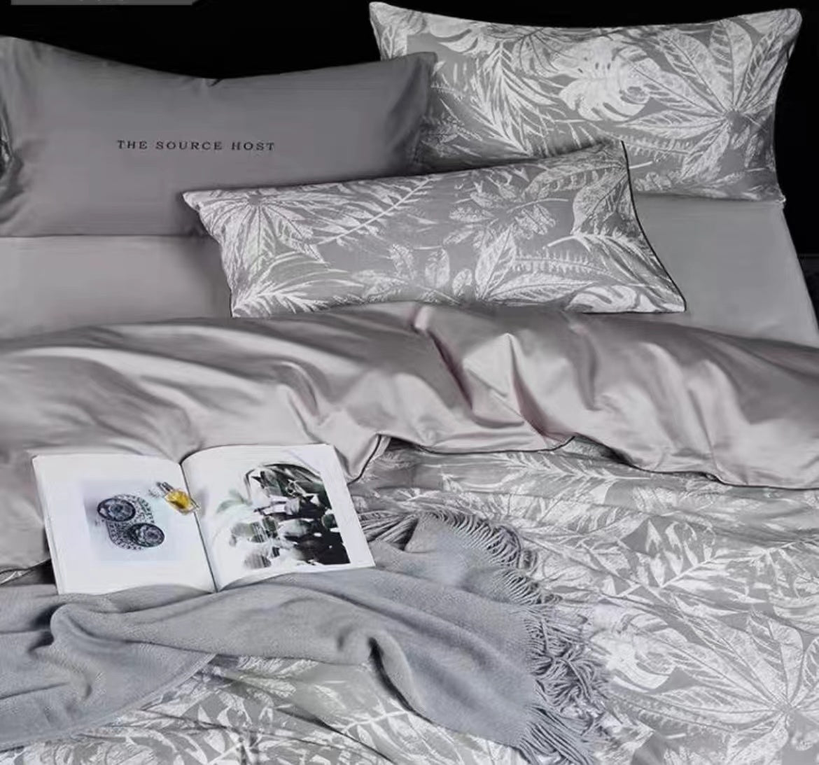 Sliver Tropical Rainforest Bedding Set