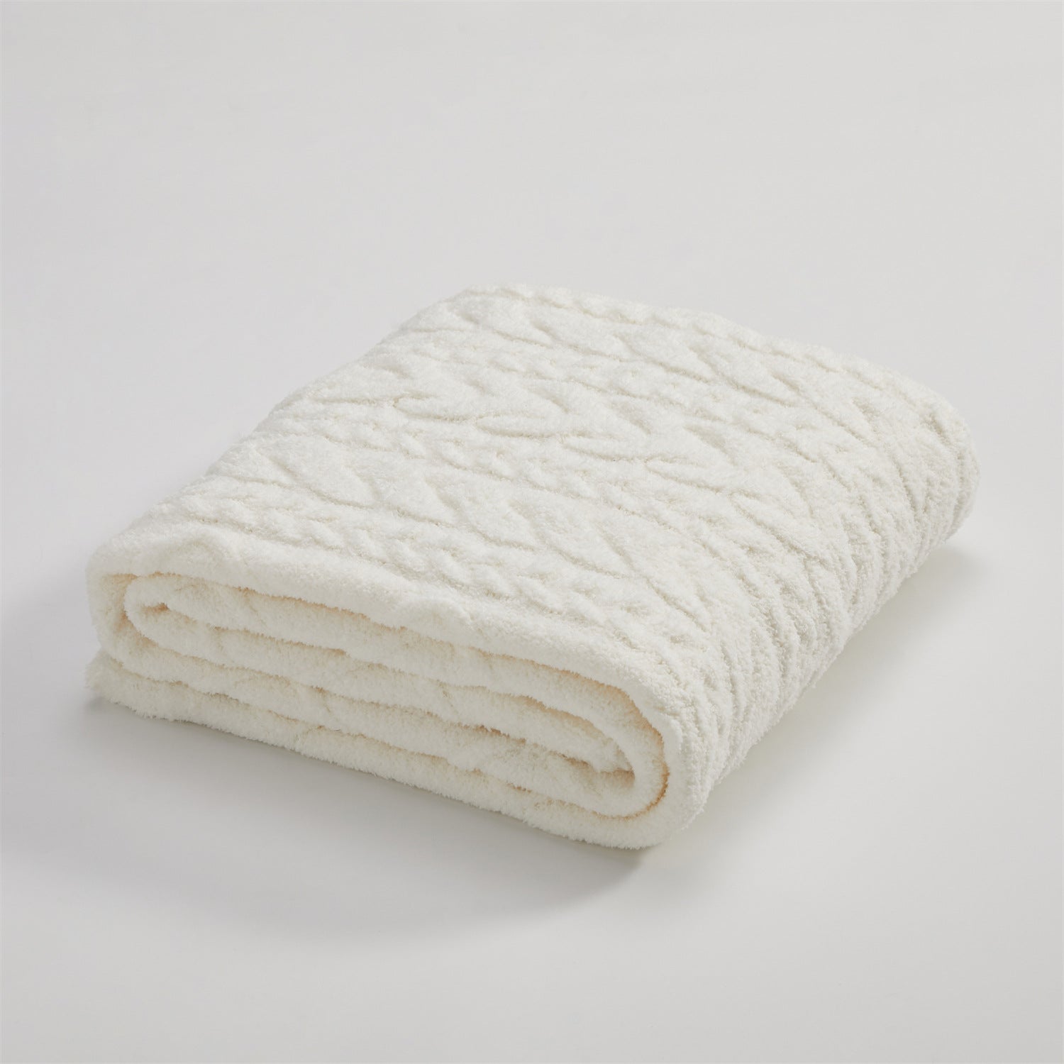Snow White Cable Knit Blanket