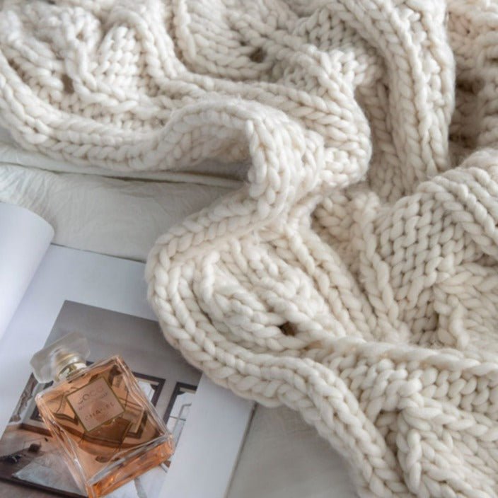 Snow White Knitted Bliss Blanket