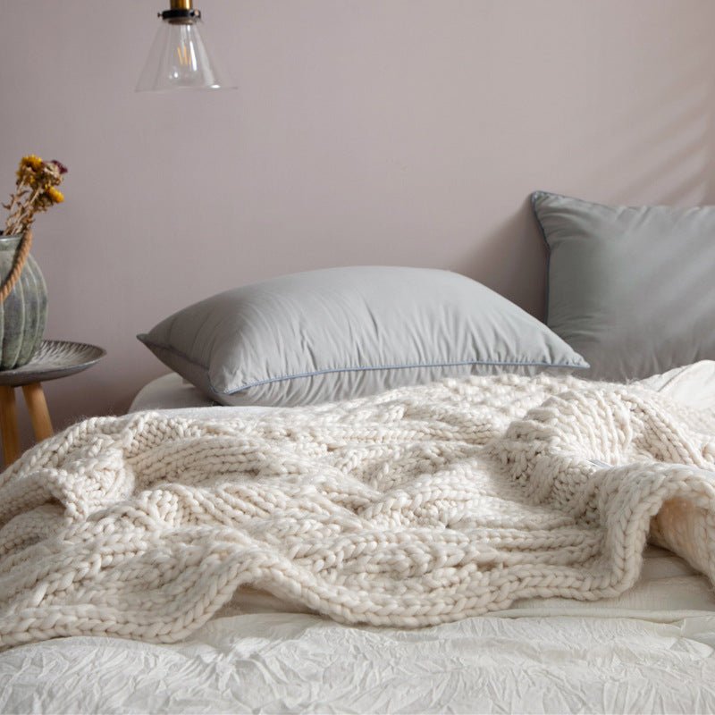 Snow White Knitted Bliss Blanket