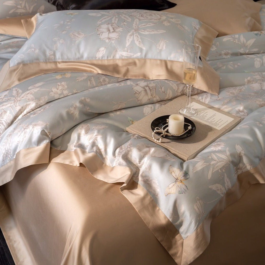 Soft Exquisite Botanicals Bedding Set