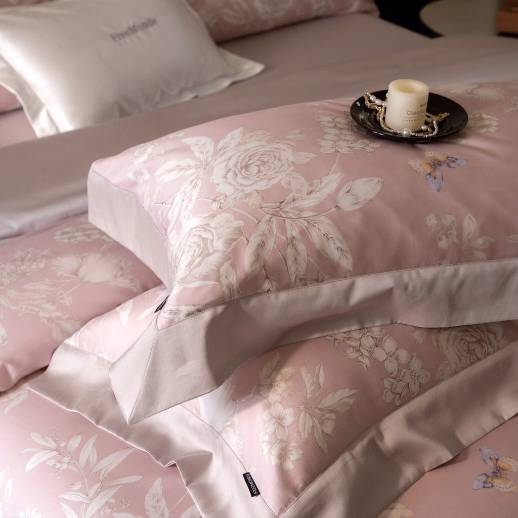 Soft Exquisite Botanicals Bedding Set