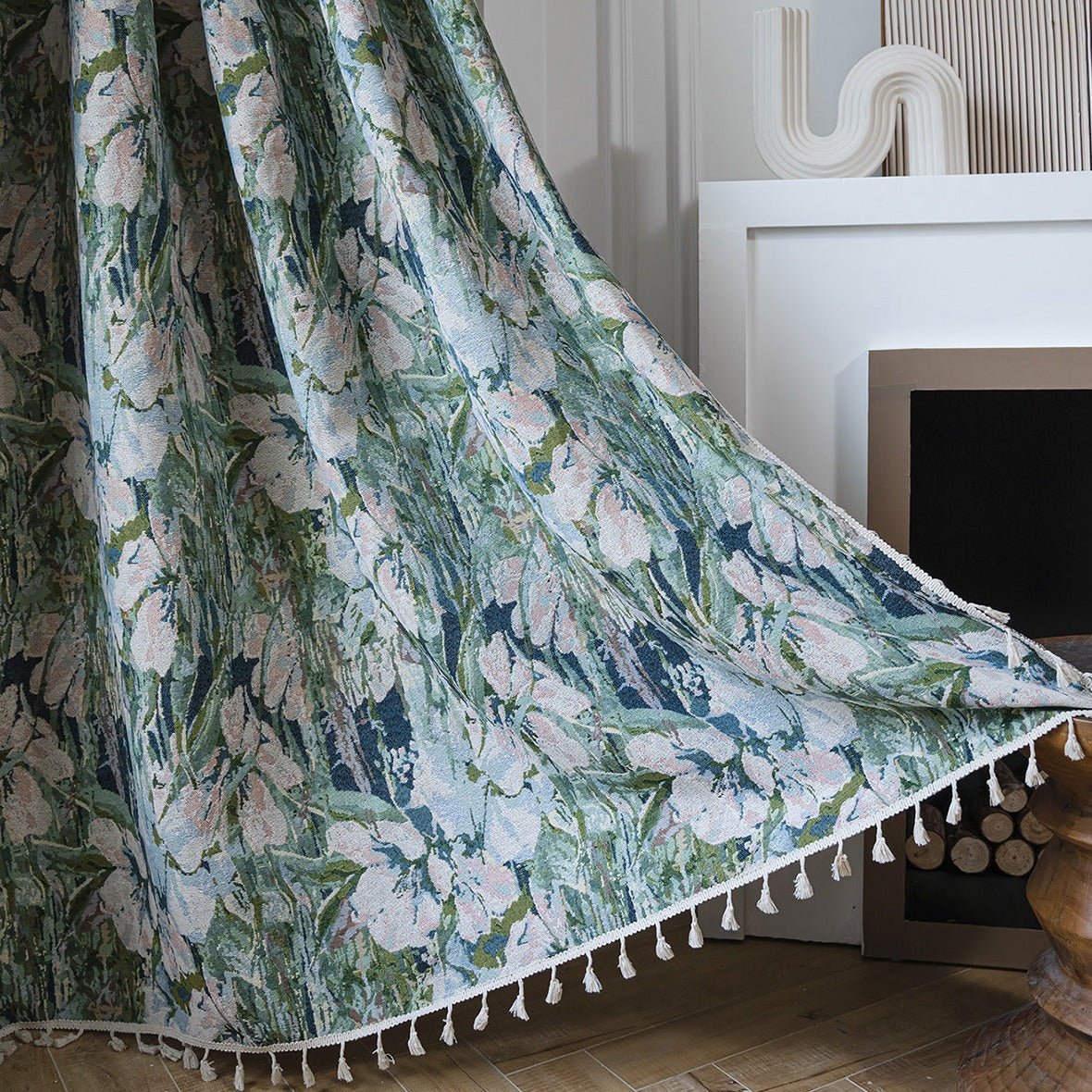 Soft Tulip Tassel Curtain