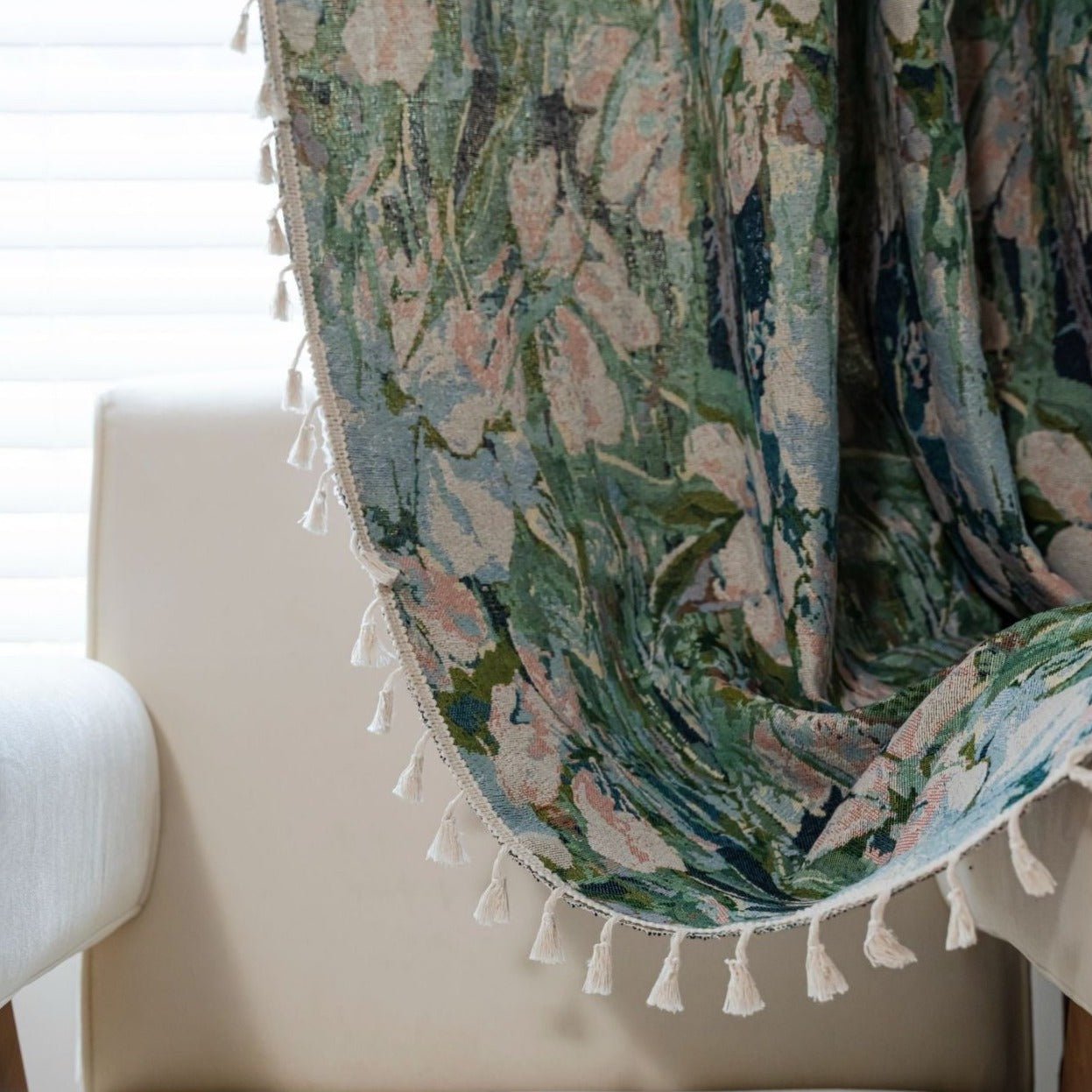 Soft Tulip Tassel Curtain