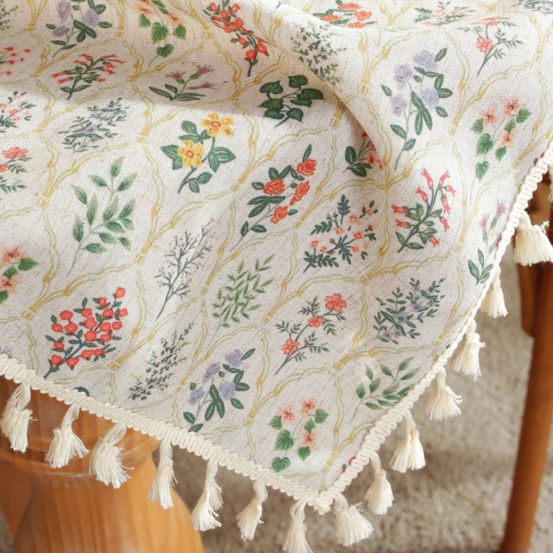 Spring Day Tassel Table Cloth