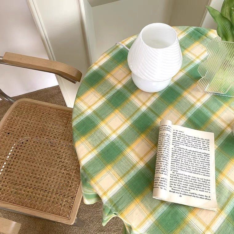 Springtime Checkered Table Cloth
