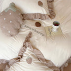 Strawberry Ruffles Bedding Set