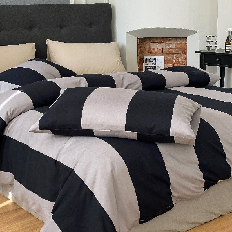 Summer Love Striped Bedding Quilt Cover Set