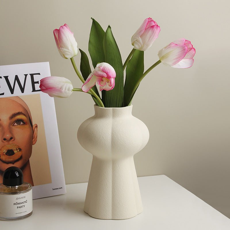 Tuber Rounds Ceramic Vase