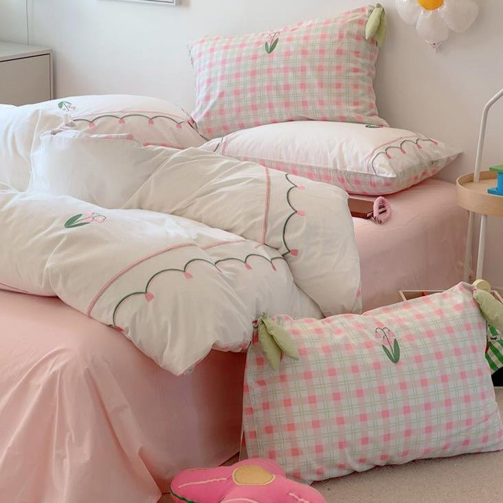 Tulip Reverie Bedding Set