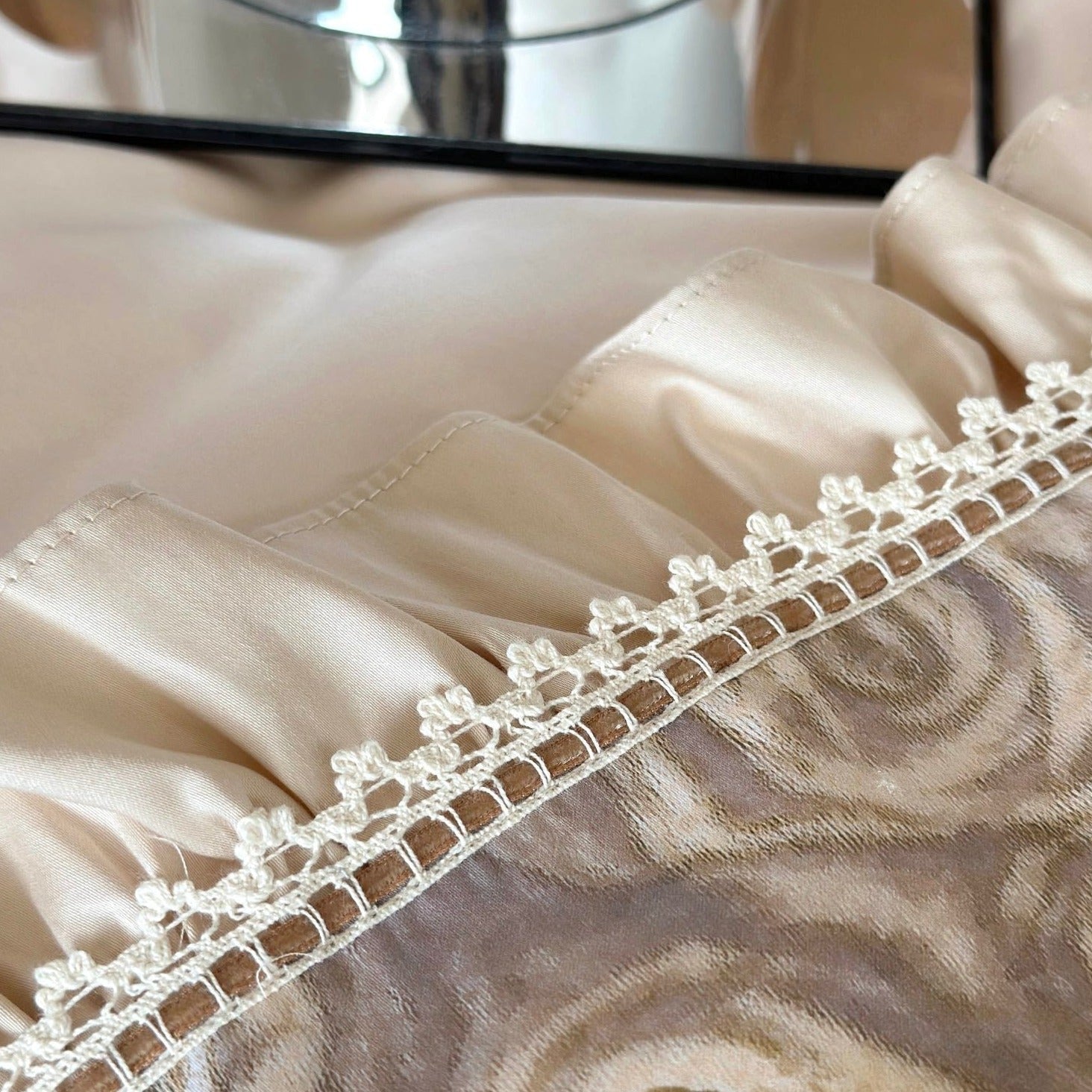 Vintage Bloom Ruffle Bedding Set