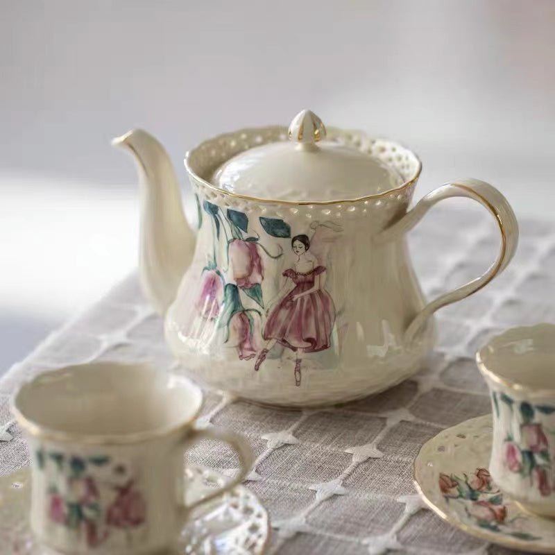Vintage Garden Teacup & Pot