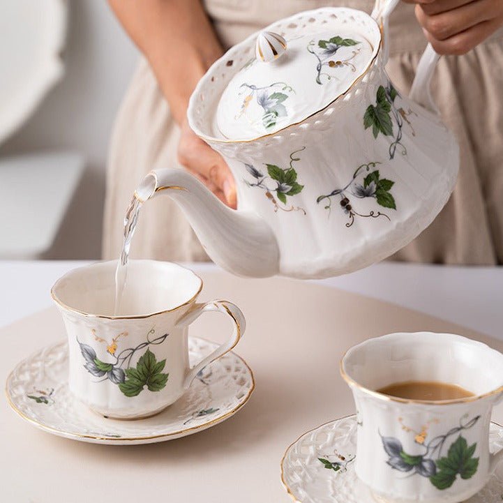 Vintage Garden Teacup & Pot