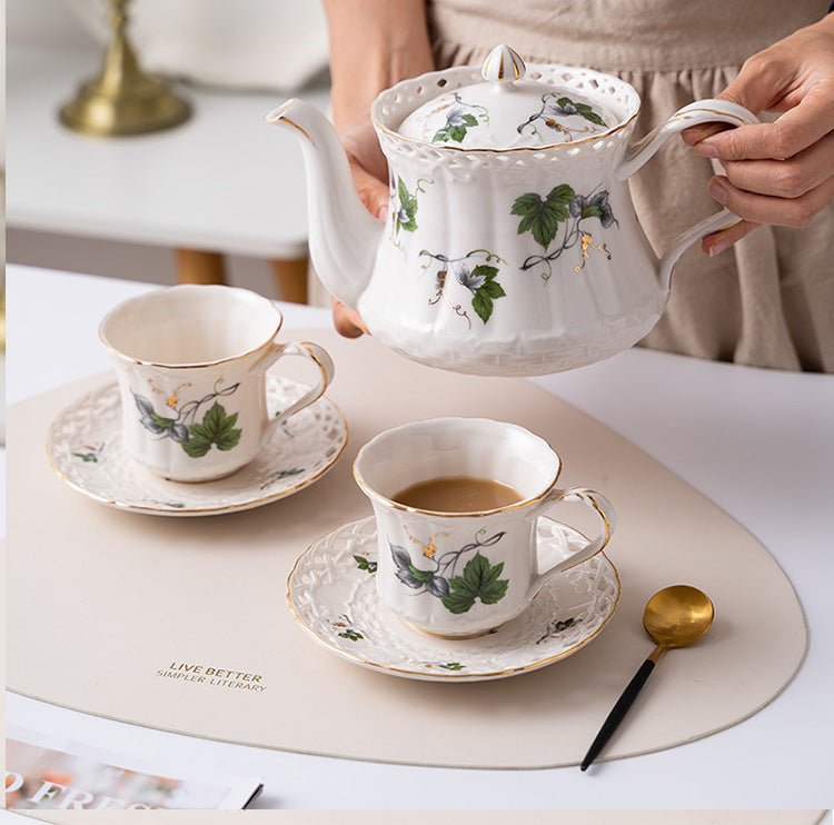 Vintage Garden Teacup & Pot