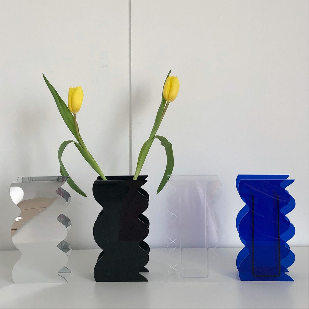 Wavy Acrylic Vase