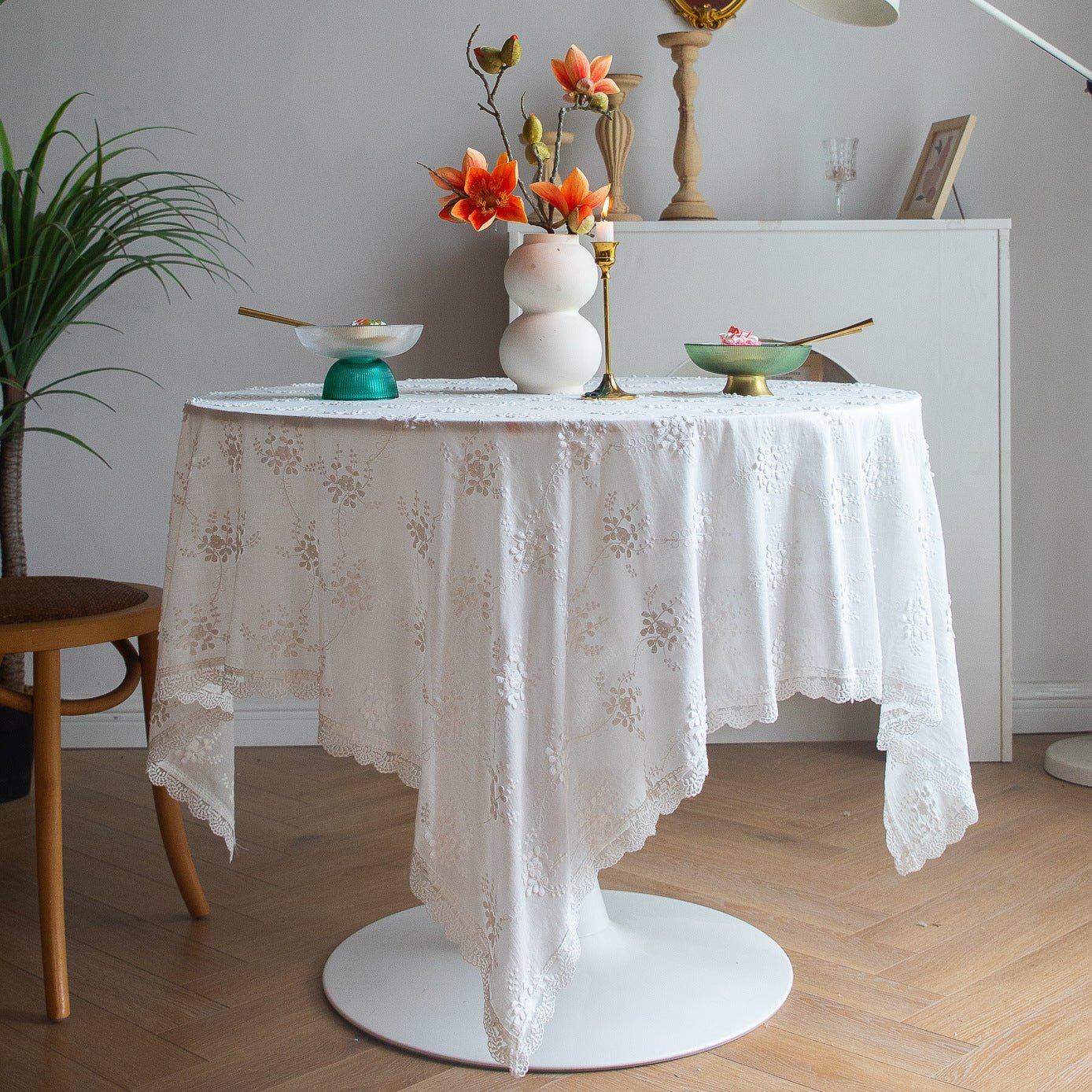 White Blossom Embroidered Lace Table Cloth